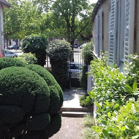 Duplex La Maisonnette 2 - Parking Gratuit * Troyes