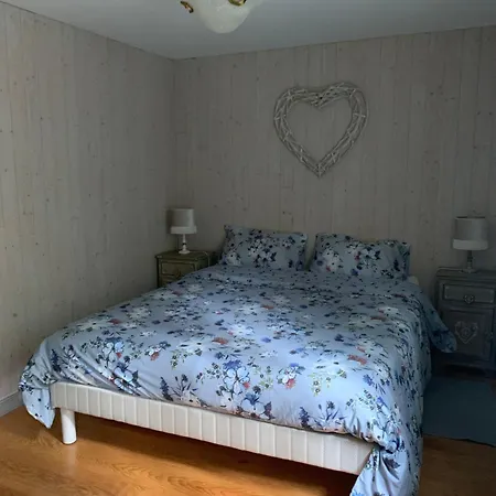 Duplex La Maisonnette 2 - Parking Gratuit * Troyes