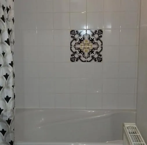 Duplex La Maisonnette 2 - Parking Gratuit * Troyes